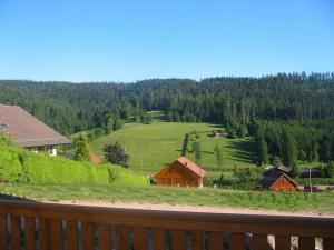 Chalets Grand Valtin : chalet ecolo 4 etoiles 14 personnes : photos des chambres