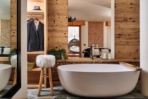 boutique hotel and chalets salvadori