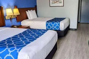 Baymont by Wyndham Hannibal - 汉尼拔