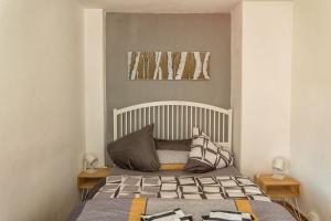 Kunstvoll - individuelle 4-Zimmer Ferienwohnung mit Balkon in Meißen