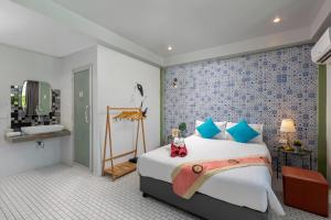 Hip Hostel - SHA Plus