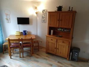 Appartements Studio cosy a Pra-Loup 1500, 4 pers, balcon, casier a skis, proches commodites - FR-1-165A-159 : photos des chambres