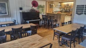 Miramont Horse Trekking Hostel