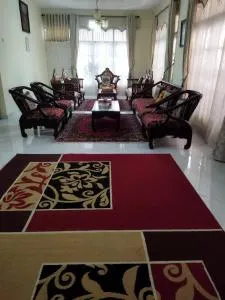Balqis Homestay Syariah I Pasar Aur Kuning - Payakumbuh