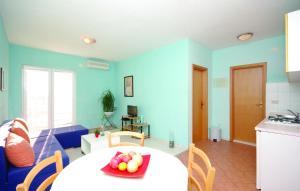 Apartments Makarska 