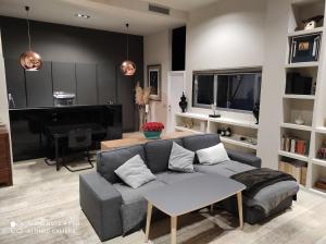 Habitación y baño en planta independiente en centro de sevilla