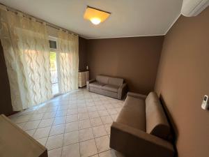 Orio Relax 24h Airport 1 - 3 minute from arrival by bus