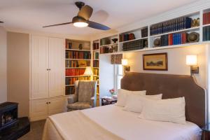 Standard King Room room in Woolverton Inn