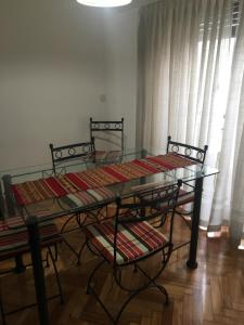 Depto luminoso próximo a av.Sta Fe y Av.Pueyrredon