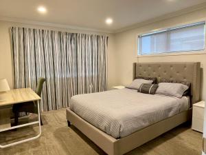 Flat Bush Private Ensuite - Bed and breakfasts, Auckland