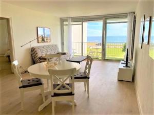 Appartements Appartement Quiberon, 2 pieces, 4 personnes - FR-1-478-147 : photos des chambres