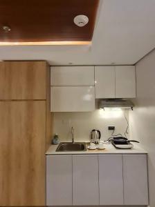 Elegant studio six in Bacolod across Ayala Mall