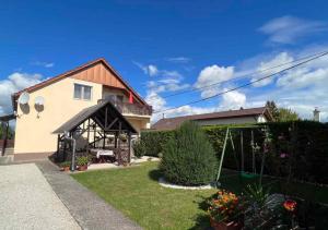 Apartment in Balatonbereny - Balaton 18061