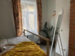 Elegant & Central 1Br w Free Parking - Sleeps 4