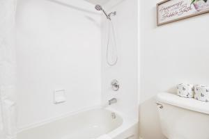 Landmark Resort 1208