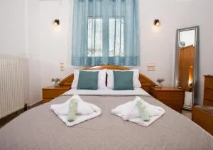 House of Athina and Fanourios - Magarikárion