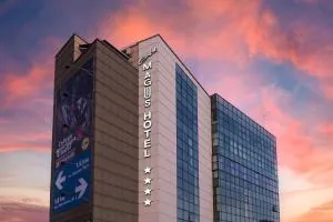 Art Magus Hotel - 季米特洛夫格勒