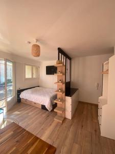 Appartements Studio moderne et cosy avec balcon et parking : photos des chambres