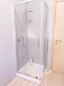 Genova rooms serra E