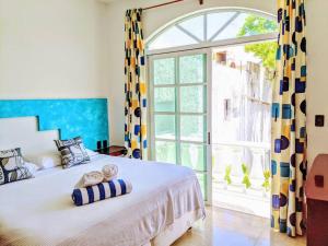 18br up to 50guest Castillos Playacar walk to Beach and 5th Ave 1000Mbps