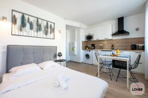 Appartements Voyages & DeplacementsStudio Confortable et Moderne - plein coeur de Tours : photos des chambres