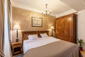 Clucerului Arc De Triomphe