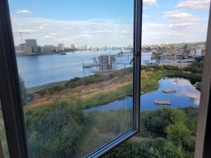 Stunning 3 Double Bedroom Apt in Greenwich near O2