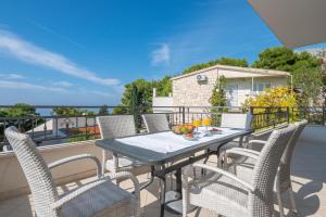 Apartment with Sea View room in Apartments Talija
