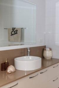 East Brighton Townhouse by ReadyHost