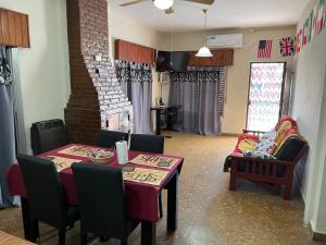 Casa Hotel Cactus 15 minutos desde Ezeiza.