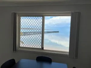 Beachside & Jetty View Apartment 7 - Sea Eagle Nest Apartment - Minnipa