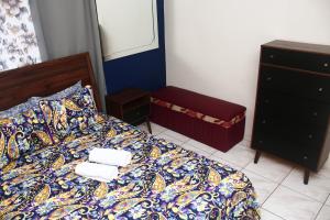 Crystoural Apartment Liguanea Sovereign Apt - 2 Bedrooms, 3 Beds, Host 4 Guest- Kingston!