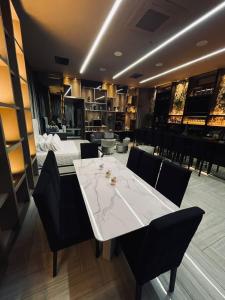 1Million Luxury Suites