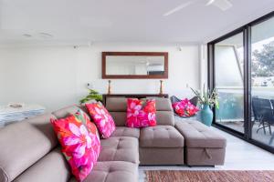 Oceanfront Family Apartment Pool & BBQ