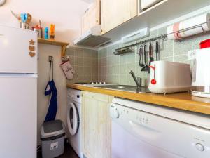 Agréable T2 Cabine avec Piscine, Balcon et WiFi à Luz-Saint-Sauveur - FR-1-402-116
