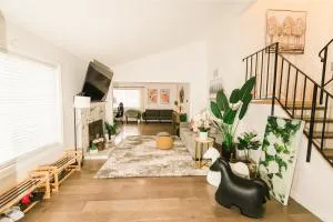 Luxury Sport & Gym Vacation House 10 Guests 5BR 2000sqft - Seven Trees