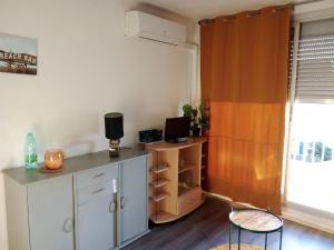 Appartements T1 hyper centre de Valras plage : photos des chambres