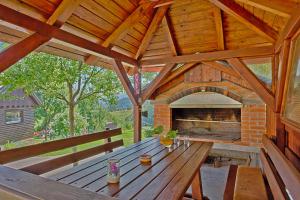 Andrea in Sertić Poljana - Haus für 6 Personen