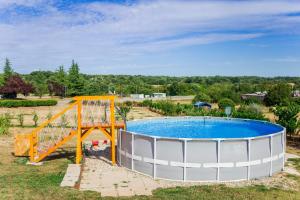 Holiday house Stara Vrata with a private pool