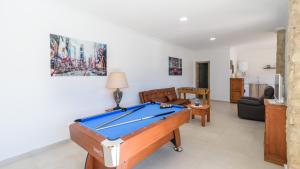 Villa Isabel Vélez-Málaga by Ruralidays