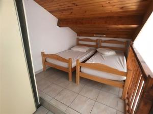 Villa 2 Pièces+Mezzanine, 6 couchages, Parking, Face Mer - FR-1-81-350