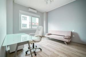 Charming Contemporary 2 bedroom apartment