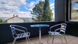 Departamento con vista al lago y cerros