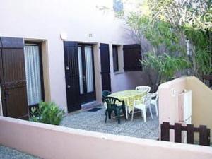 Location Vacances: 3 Pièces, 6 Couchages, Plage à 200m, Port Leucate - FR-1-81-83