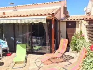 Villa T2 Cabine Mezzanine 5 pers. avec Clim, Terrasse et Proche Plage - Port Leucate - FR-1-81-101 - 勒卡特港