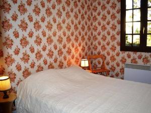 Maisons de vacances Villa spacieuse avec jardin et terrasse, garage, a 1300m plage - 3 chambres, 7 couchages, St Cyprien - FR-1-225D-130 : photos des chambres