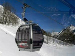 Charmant 2 pièces à Cauterets avec Wifi et parking - FR-1-234-24