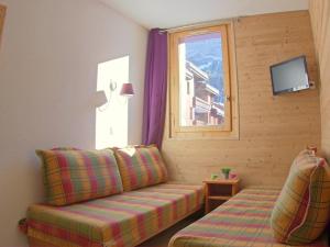Studio divisible rénové avec balcon et animaux acceptés à Valmorel - FR-1-291-788