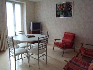 Appartements Appartement Cauterets, 3 pieces, 4 personnes - FR-1-234-132 : photos des chambres