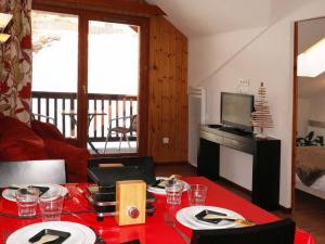 Appartement de standing avec piscine, sauna, hamman et wifi aux Orres 1800 - FR-1-322-44